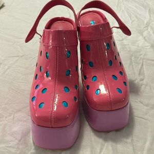 Koi Platform Clogs Pink, Mauve, Blue NWOT